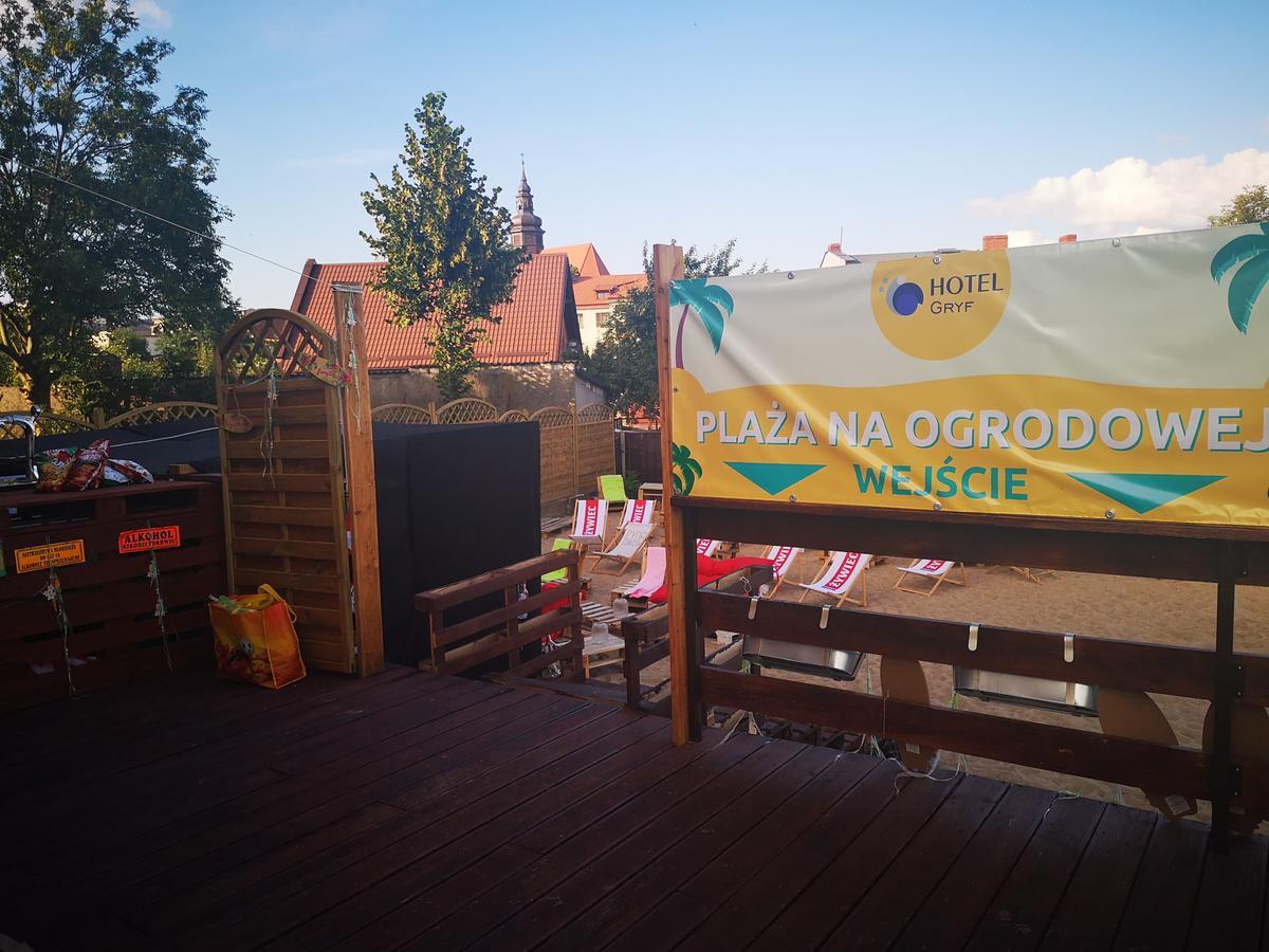 Hotel Gryf Kościerzyna Extérieur photo